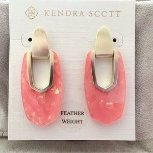 Kendra Scott Kailyn Drop Earrings in Coral Illusion